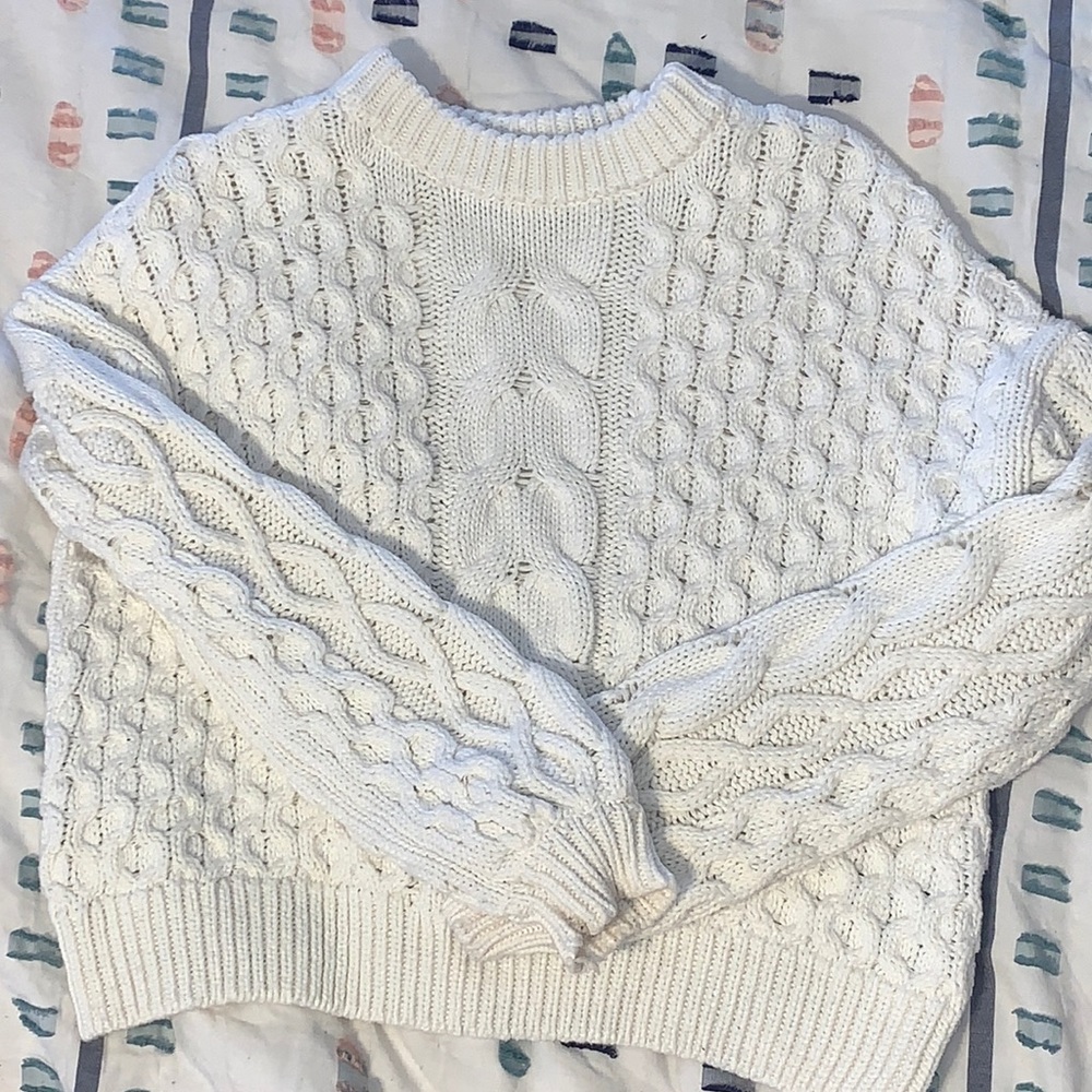 Chunky Cable Knit White Sweater